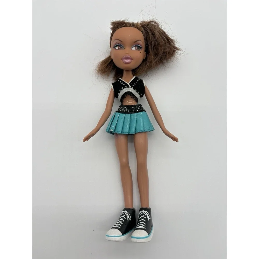 Vintage 2005 Bratz‎ Play Sportz Cheerleading Sasha Doll MGA